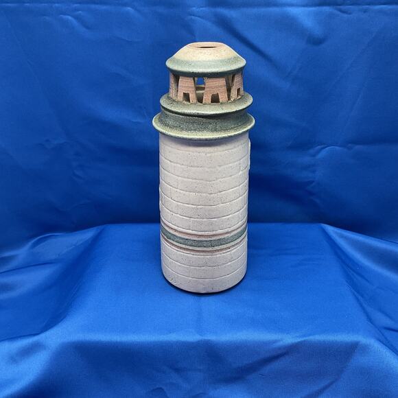 Vintage Gills Rock Stoneware Pottery Lighthouse Oil Lamp Light 8in - Picture 6 of 12